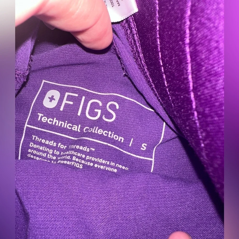Figs Holiday 2020 ultraviolet Scrubs - Picture 4 of 4